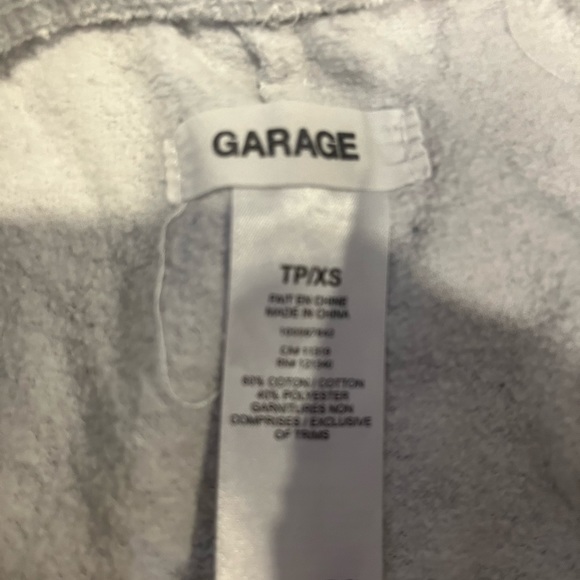 Grey sweatpants from garage - Picture 2 of 2